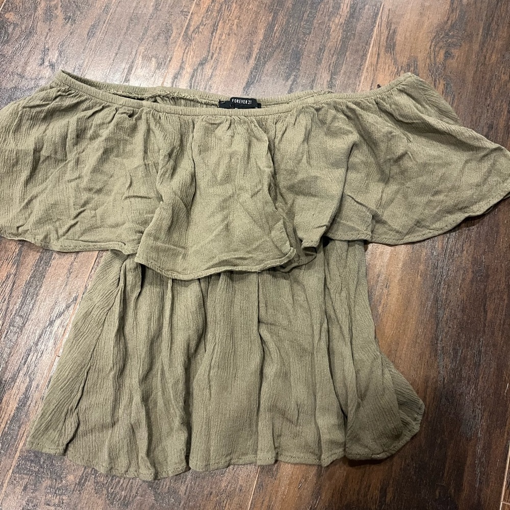 Forever 21 off the shoulder top